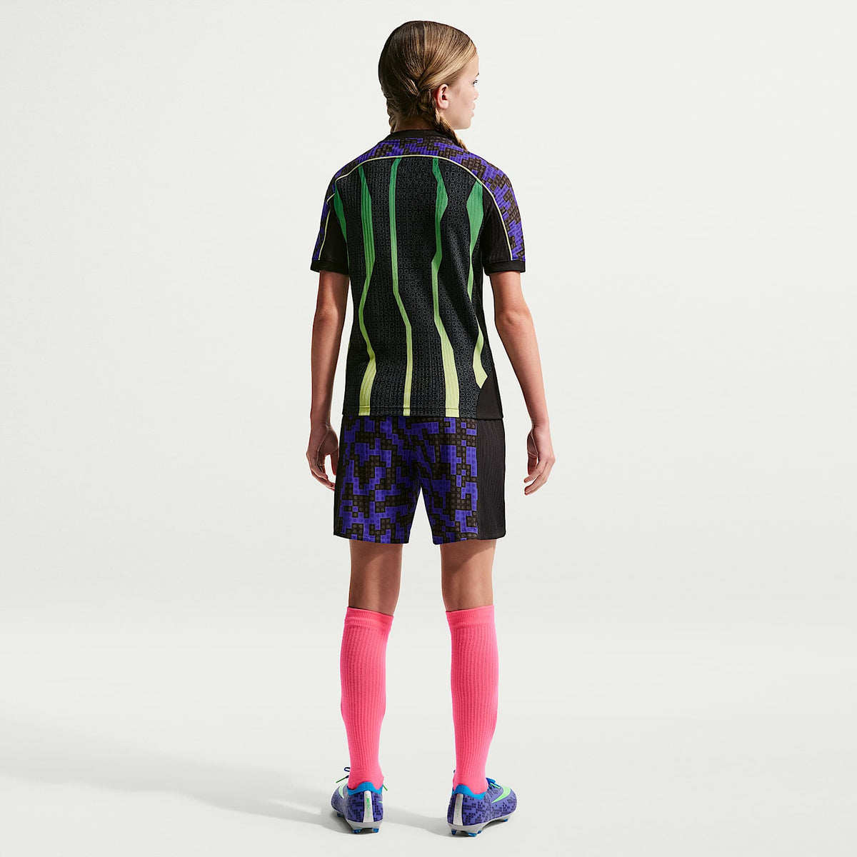 Shorts de futbol Aero-FIT para niños de talla grande Nike x LEGO® Collection – Concordia brillante/Negro/Verde suerte – vista 7