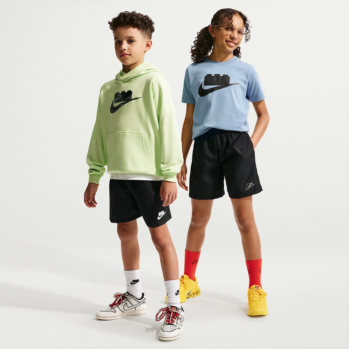 Shorts para niños talla grande Nike x LEGO® Collection – Negro – vista 1