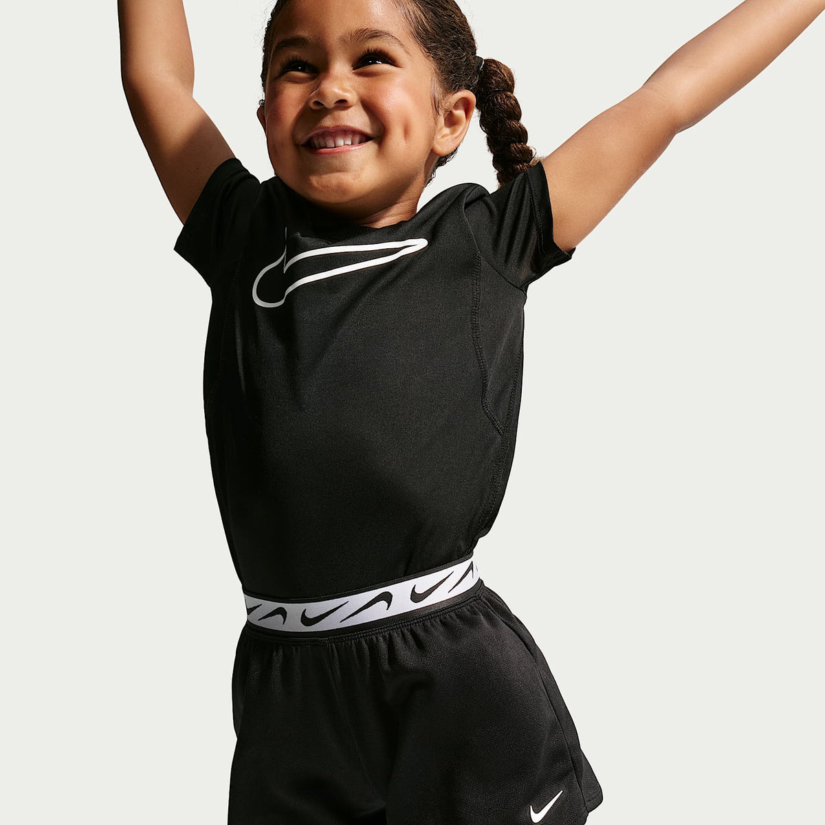 Shorts de tejido Knit Dri-FIT infantiles Nike – Negro – vista 4
