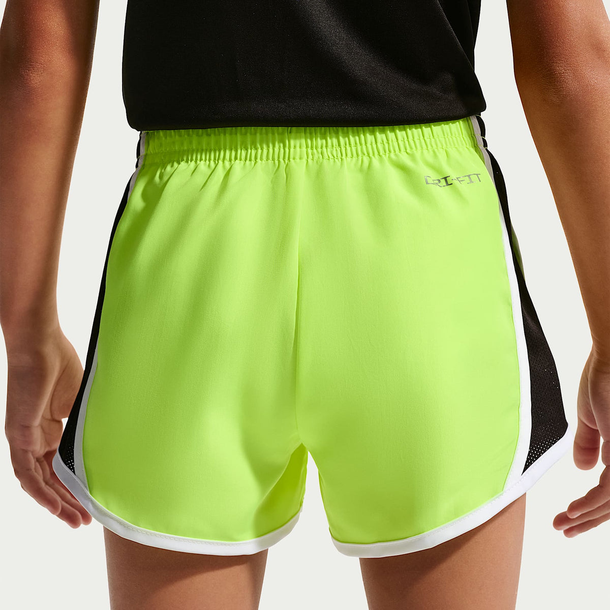 Shorts Dri-FIT Tempo para niños talla pequeña Nike – Negro/Volt – vista 3