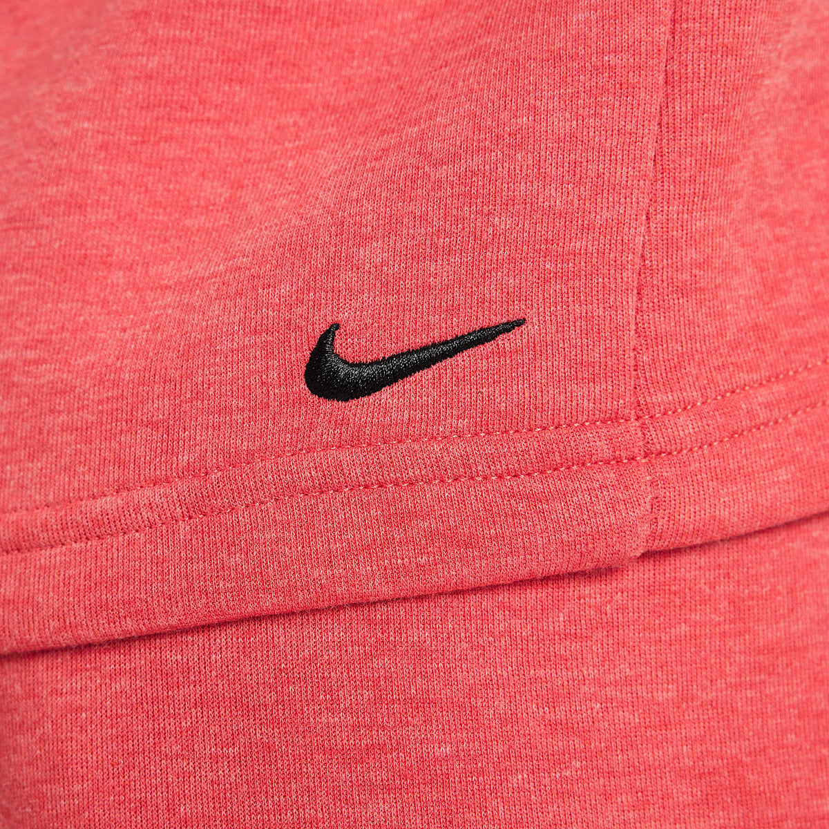 Conjunto de cuello redondo de dos piezas Nike para niños talla pequeña – Rojo universitario claro jaspeado – vista 6