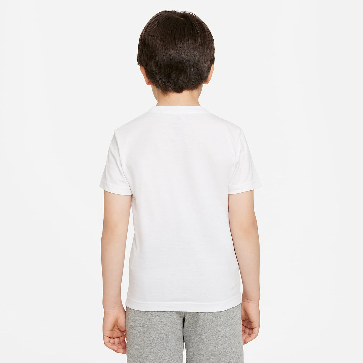 Playera bordada Futura para niños talla pequeña Nike Sportswear – Blanco – vista 2