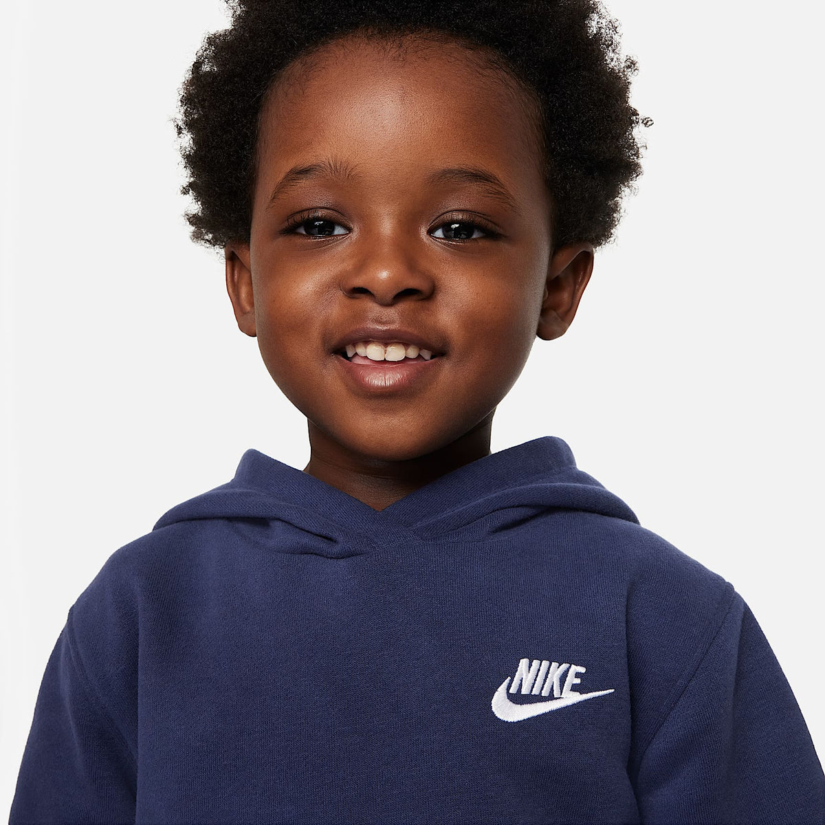 Sudadera con gorro sin cierre infantil Nike Sportswear Club Fleece – Azul marino medianoche – vista 3