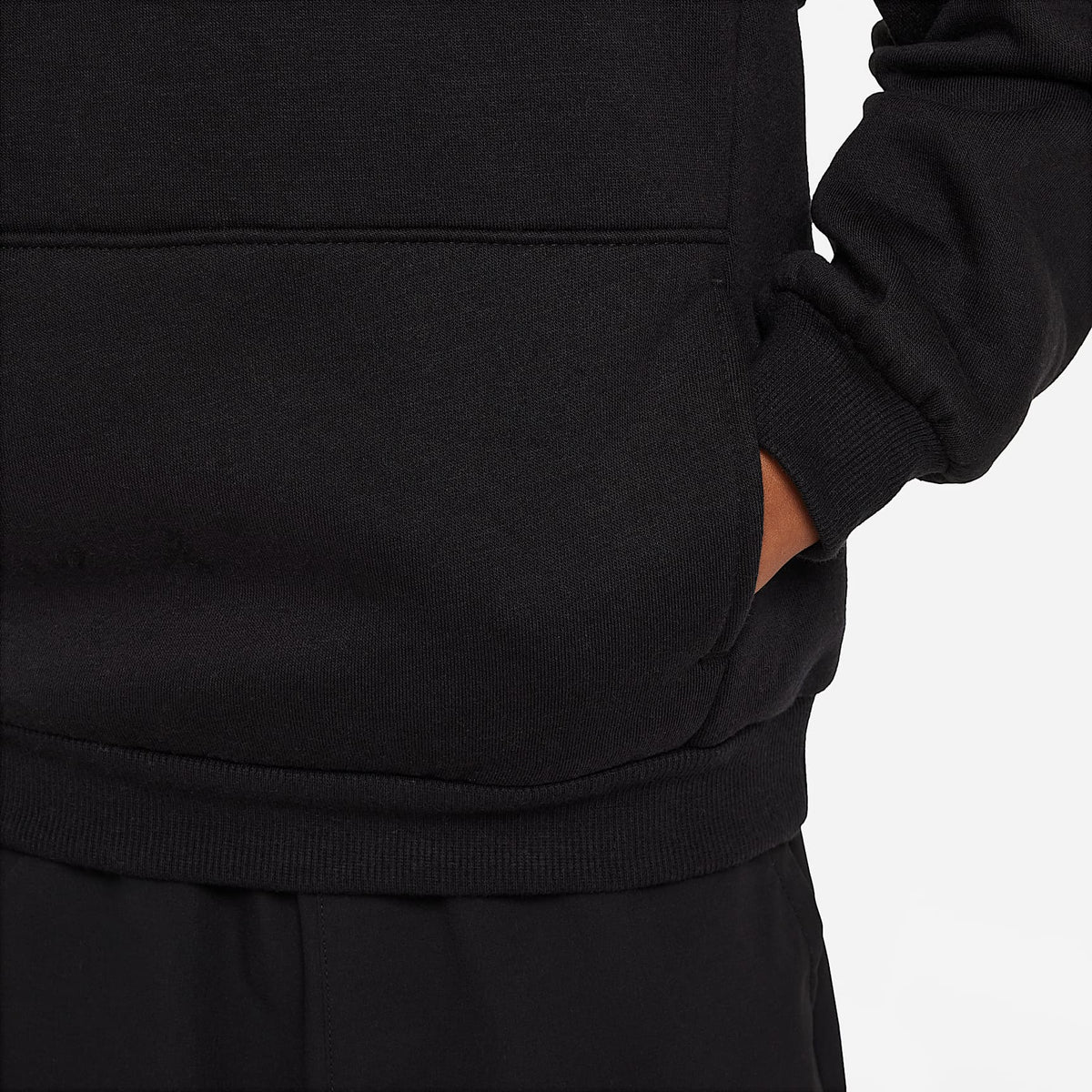 Sudadera con gorro sin cierre para niños talla pequeña Nike Sportswear Club Fleece – Negro – vista 4