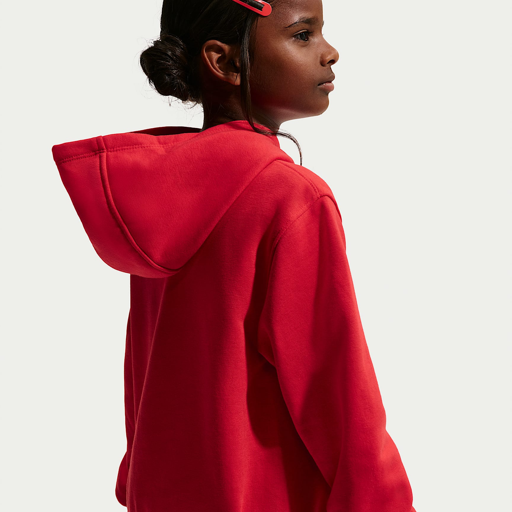 Sudadera con gorro sin cierre para niños talla pequeña Nike Sportswear Club Fleece – Rojo universitario – vista 2