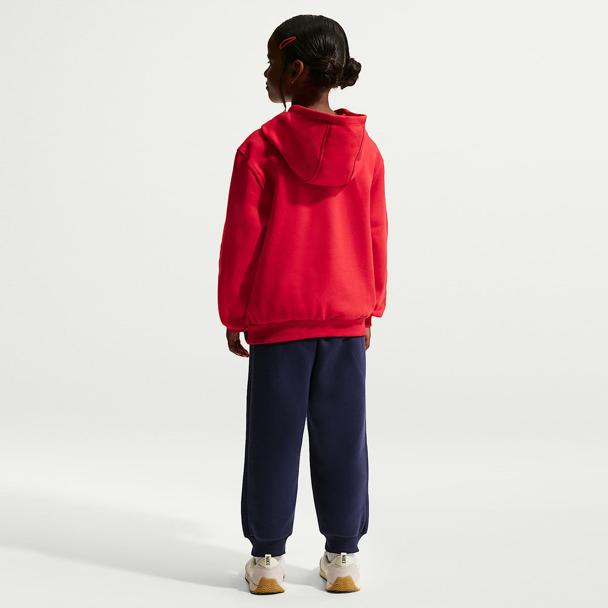 Sudadera con gorro sin cierre para niños talla pequeña Nike Sportswear Club Fleece – Rojo universitario – vista 5