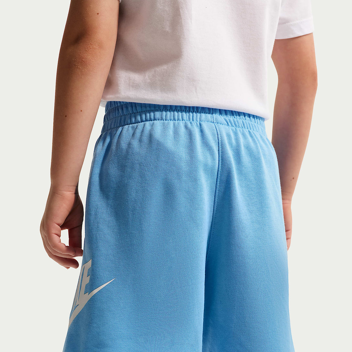 Shorts para niños talla pequeña Nike Sportswear Club French Terry – Azul – vista 3