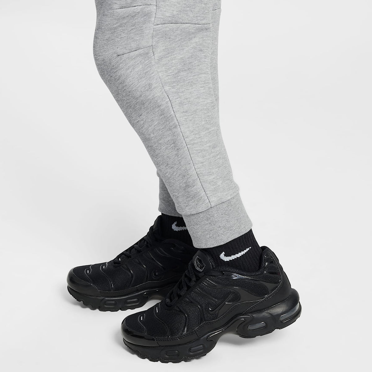 Conjunto de 2 piezas de sudadera de cierre completo Tech Fleece para niños talla pequeña Nike Sportswear – Gris oscuro jaspeado – vista 14