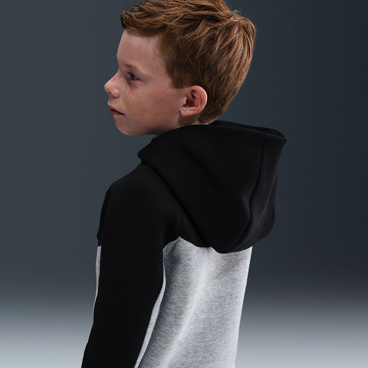 Conjunto de 2 piezas de sudadera de cierre completo Tech Fleece para niños talla pequeña Nike Sportswear – Negro – vista 3