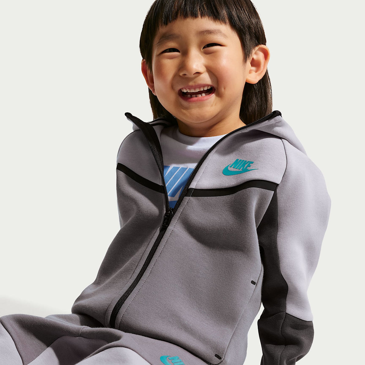 Conjunto de 2 piezas de Tech Fleece de cierre completo infantil Nike Sportswear – Gris lobo – vista 6