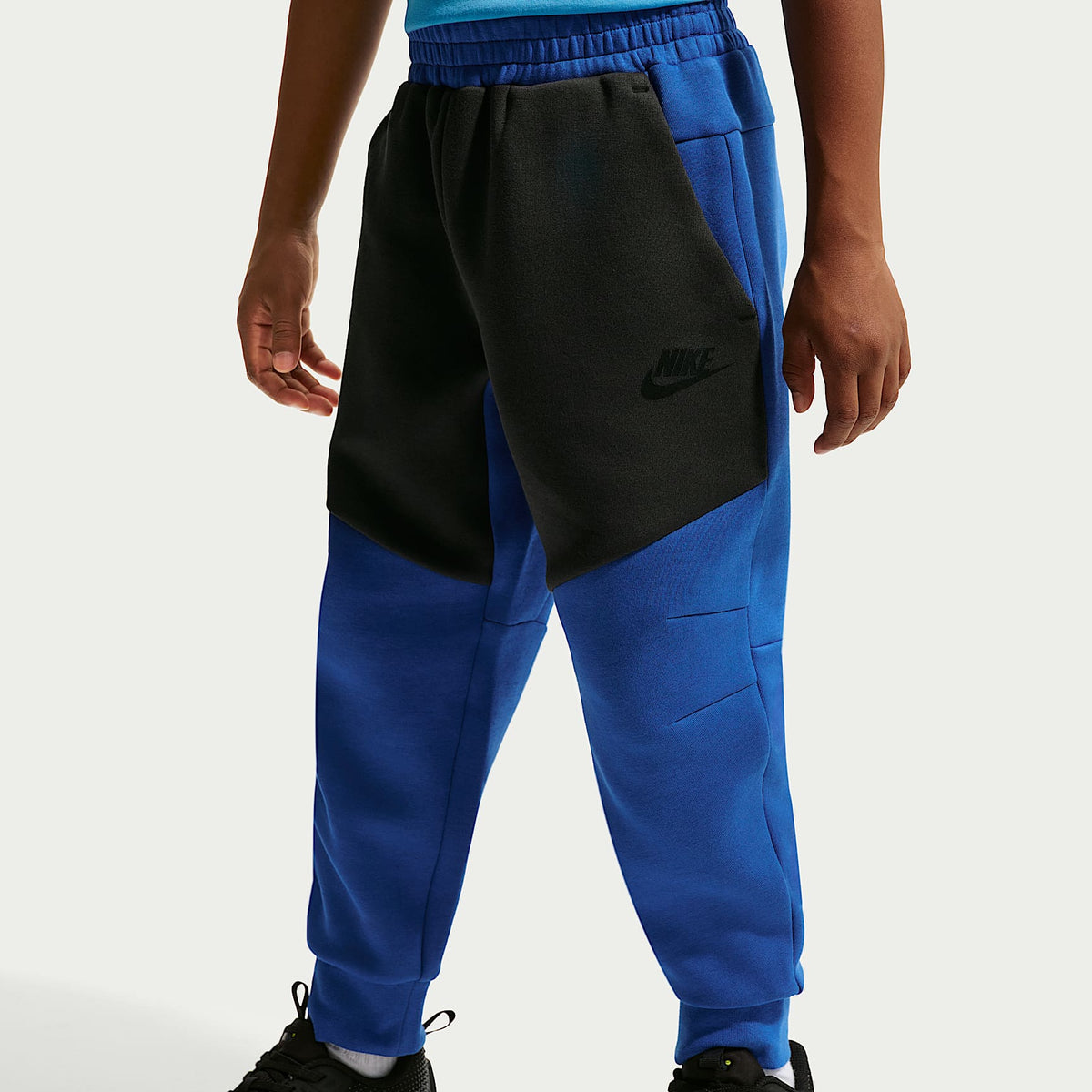 Conjunto de 2 piezas de sudadera de cierre completo Tech Fleece para niños talla pequeña Nike Sportswear – Royal juego – vista 4