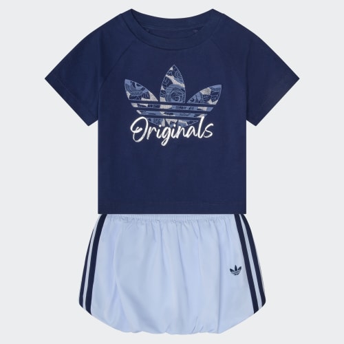 Conjunto adidas N Raglan Tee Bubble Skort para Bebés y Niños Pequeños