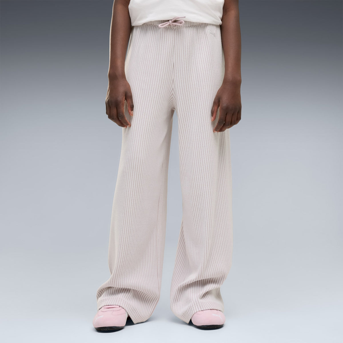 Pantalón ancho acanalado juvenil PUMA Essentials – Misty Pink Heather – vista 2