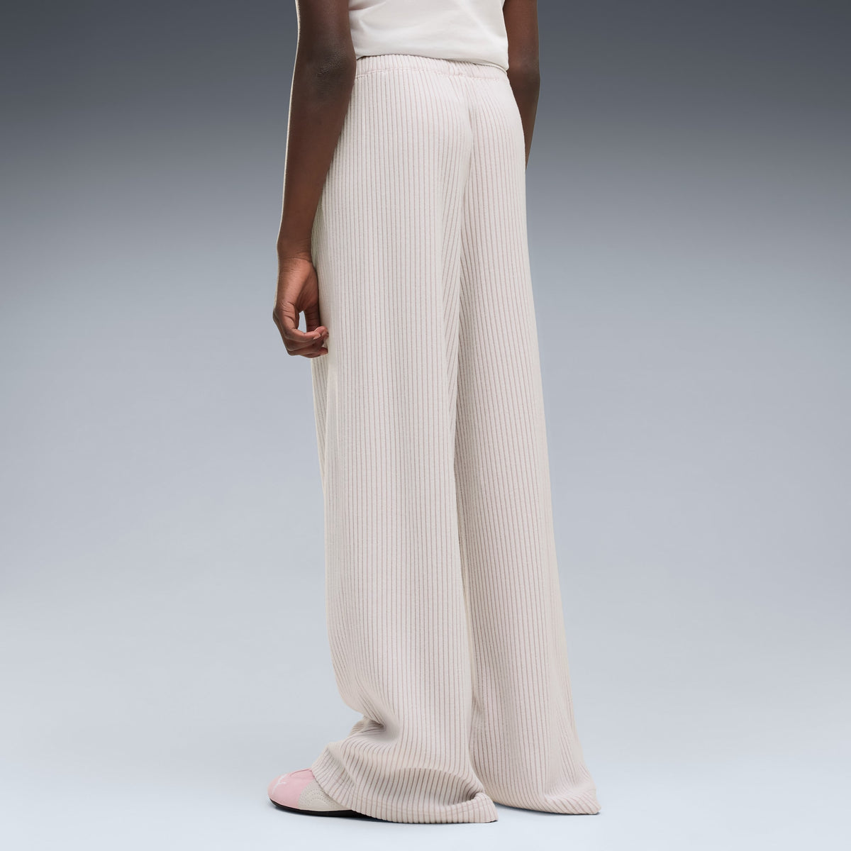Pantalón ancho acanalado juvenil PUMA Essentials – Misty Pink Heather – vista 3