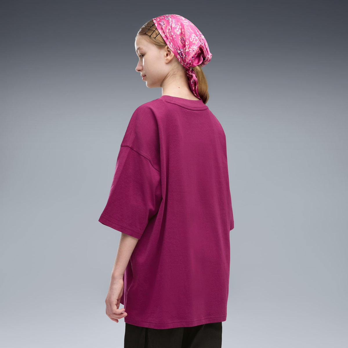 Playera estampada oversized juvenil Midnight Shadow – Fuchsia Glow – vista 2