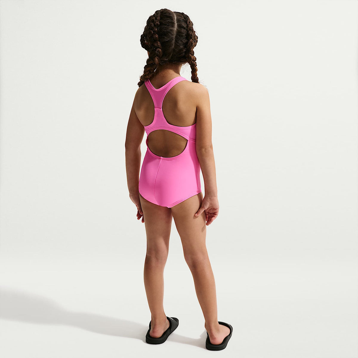 Traje de baño de una pieza con espalda deportiva para niña talla pequeña Nike Swim – Rosa resplandor – vista 5