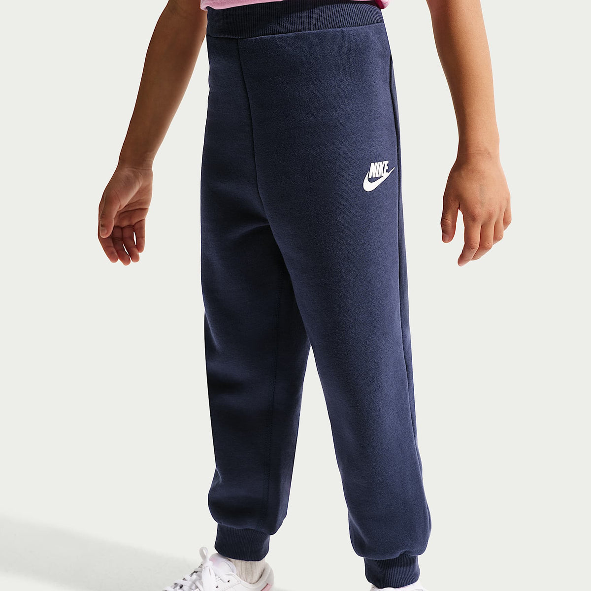 Conjunto de sudadera con gorro y pantalones de entrenamiento para niños talla pequeña Nike Retro Remix – Azul marino medianoche – vista 4