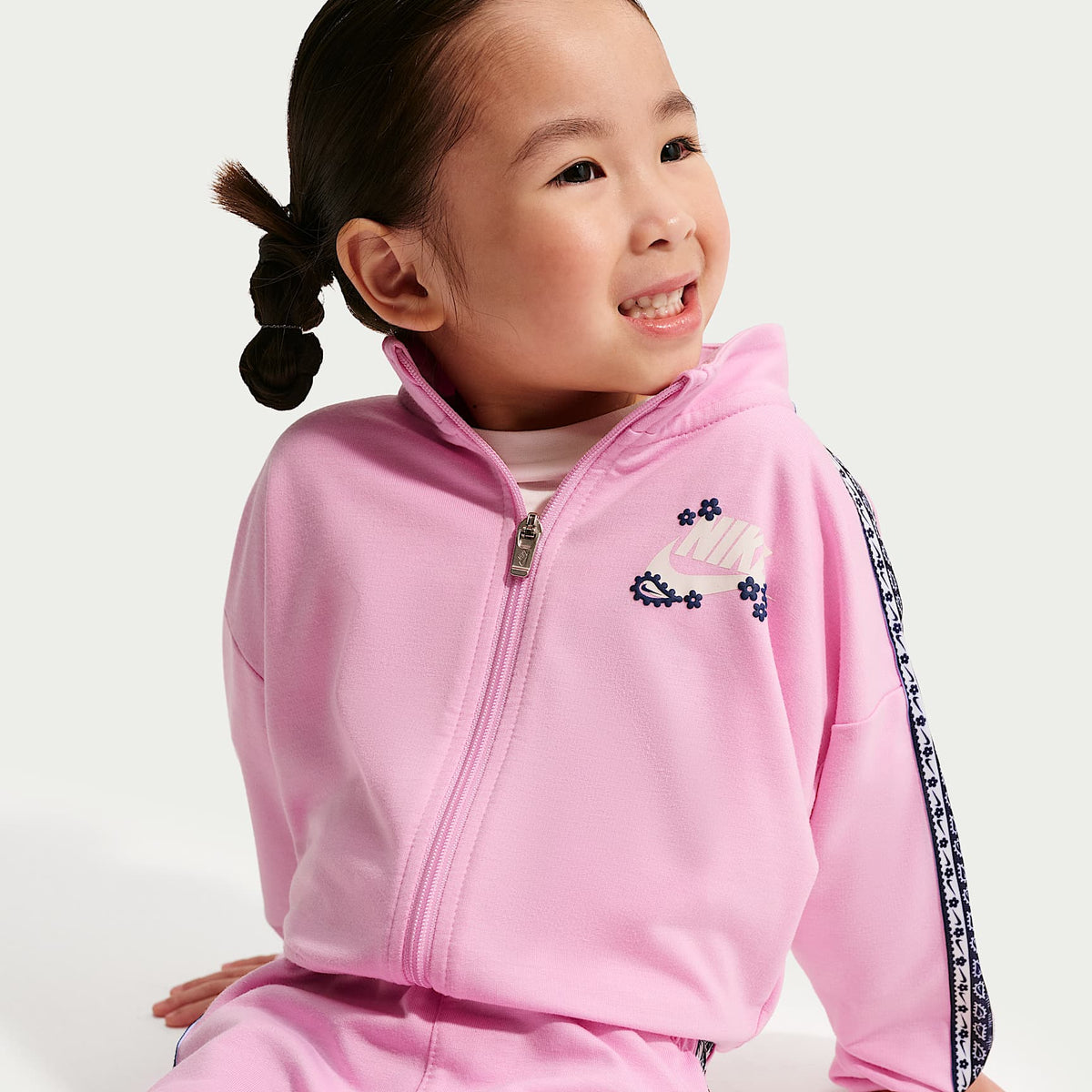Conjunto deportivo de 2 piezas infantil Nike Retro Remix – Rosa amanecer – vista 6