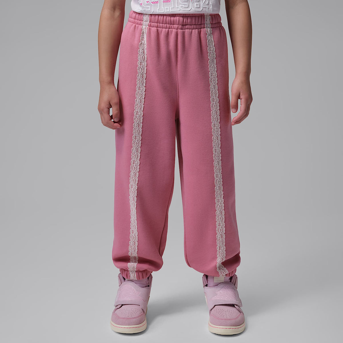 Pantalones en tejido Fleece para niño talla pequeña Jordan – Baya del desierto – vista 1