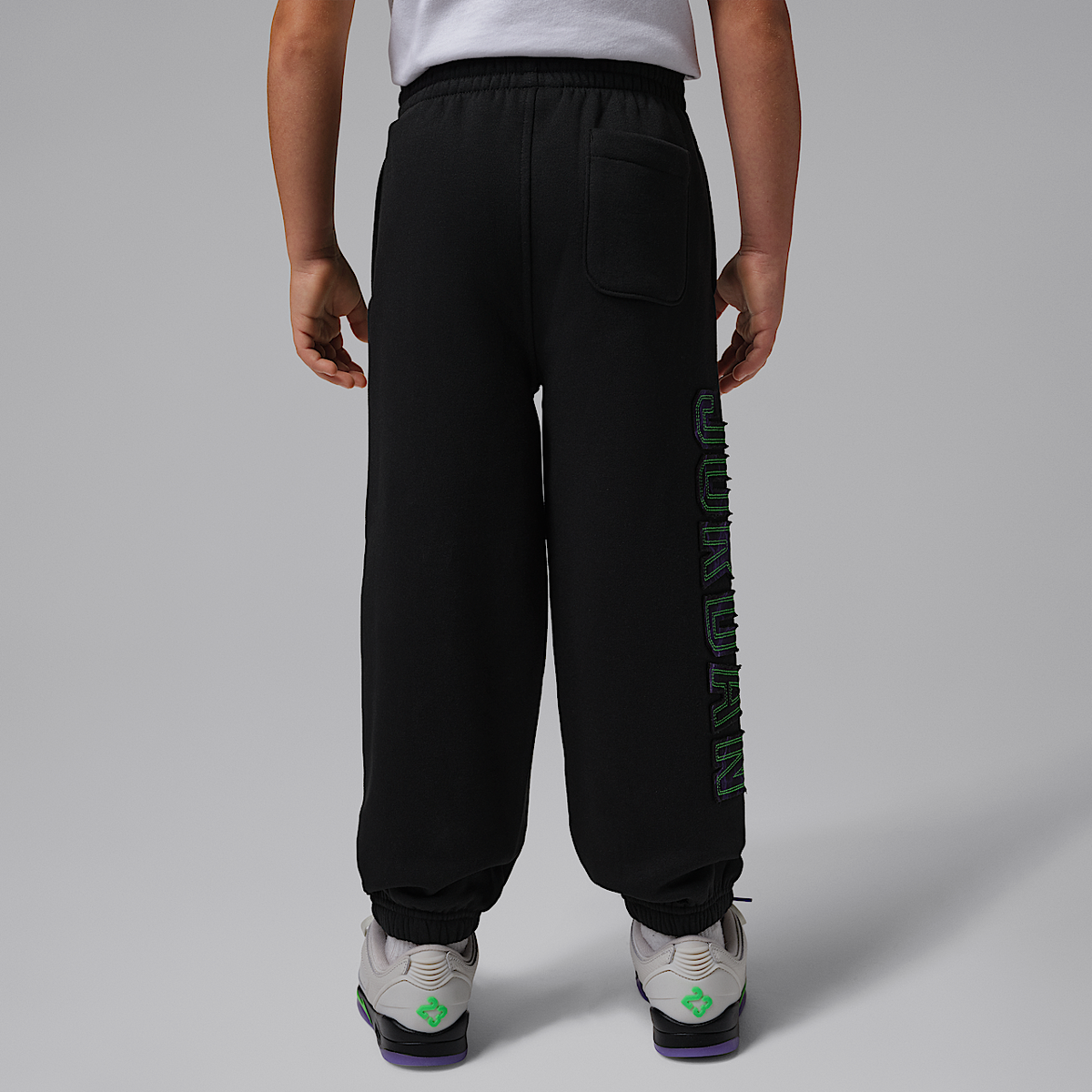 Pantalón Jordan Shock and Ahhh Fleece para Niño Pequeño