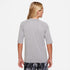 Playera de manga corta Dri-FIT con protección contra los rayos UV para niño talla grande Nike Swim Hydroguard Essential – Gris partícula – vista 2