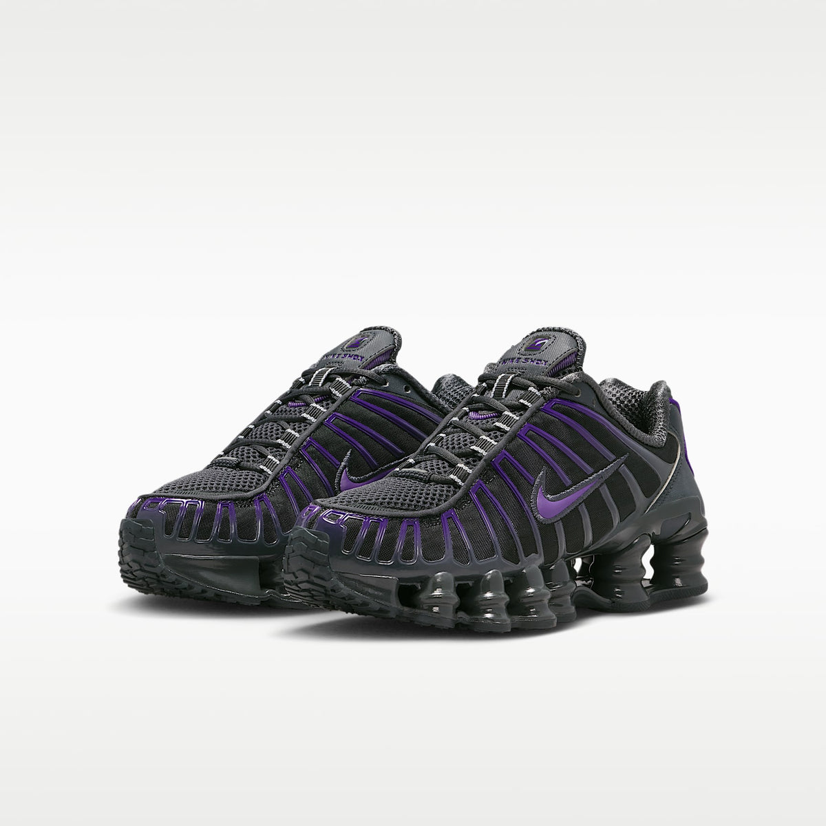 Nike Shox TL – Gris humo oscuro/Morado cancha – vista 5