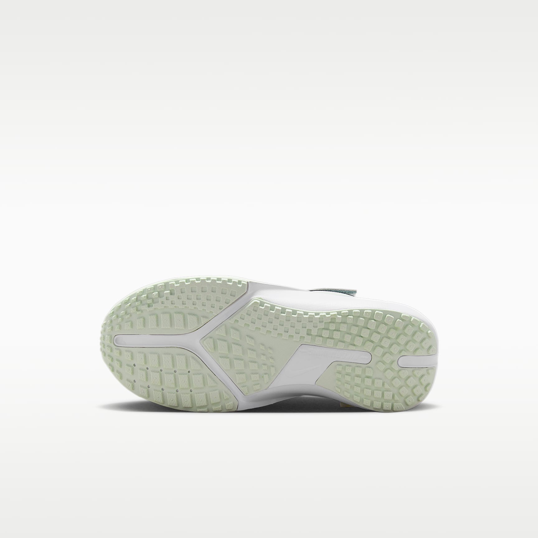 Nike Sonic Fly – Piedra pómez claro/Halo pícea/Piedra pómez claro/Blanco – vista 2