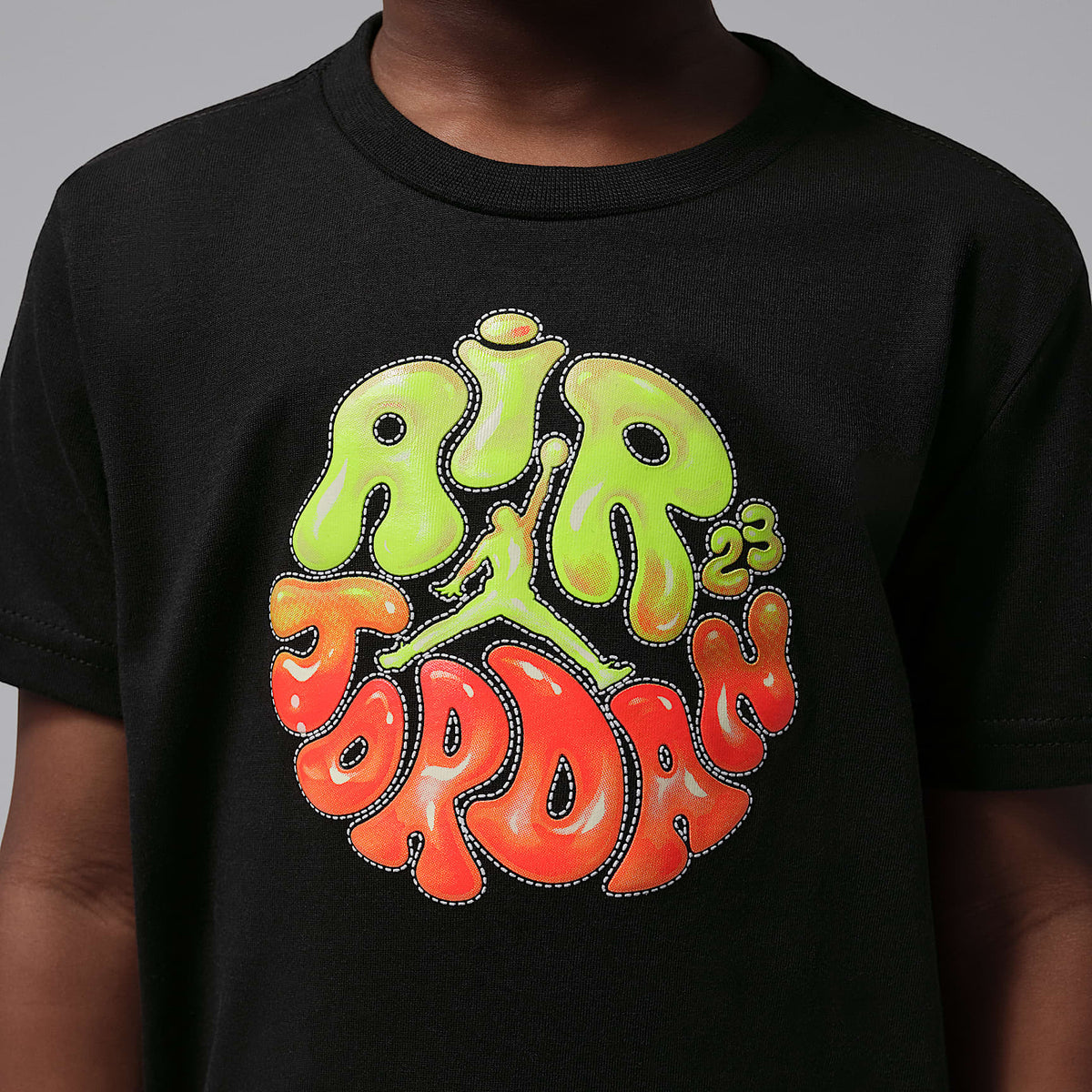 Playera estilo globo infantil Jordan Super Splash – Negro – vista 4