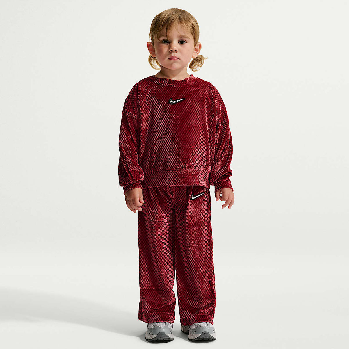 Conjunto Nike Swoosh Sparkle 2-Piece Velvet Pants Set para Niños