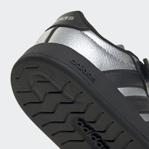 Tenis adidas Streettalk para Bebés y Niños Pequeños KJ9595