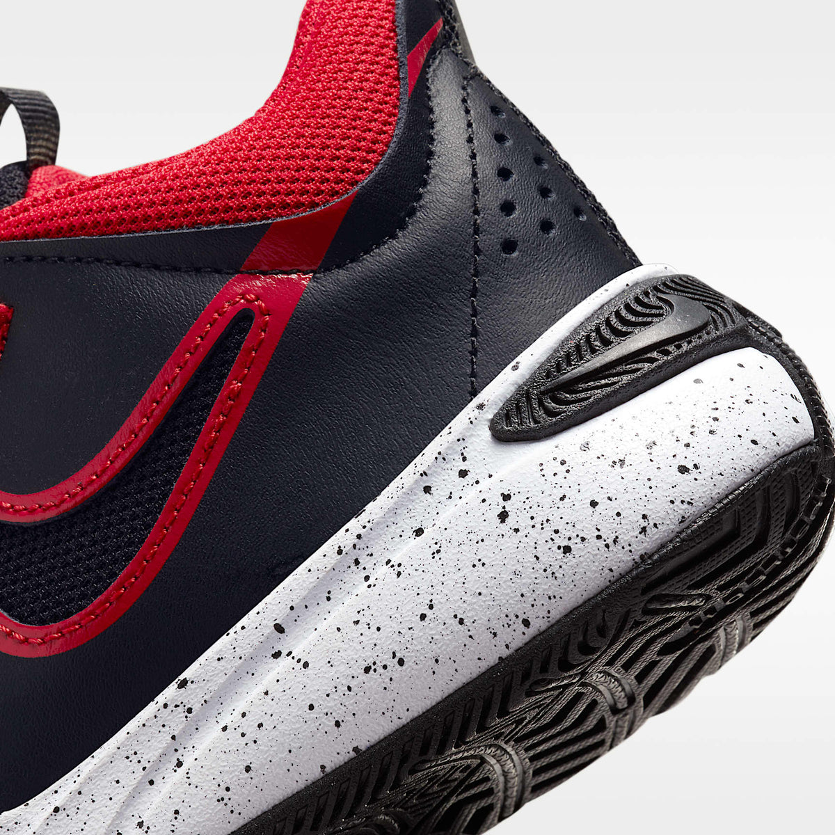 Nike Team Hustle D 11 – Negro/Blanco/Rojo universitario – vista 8