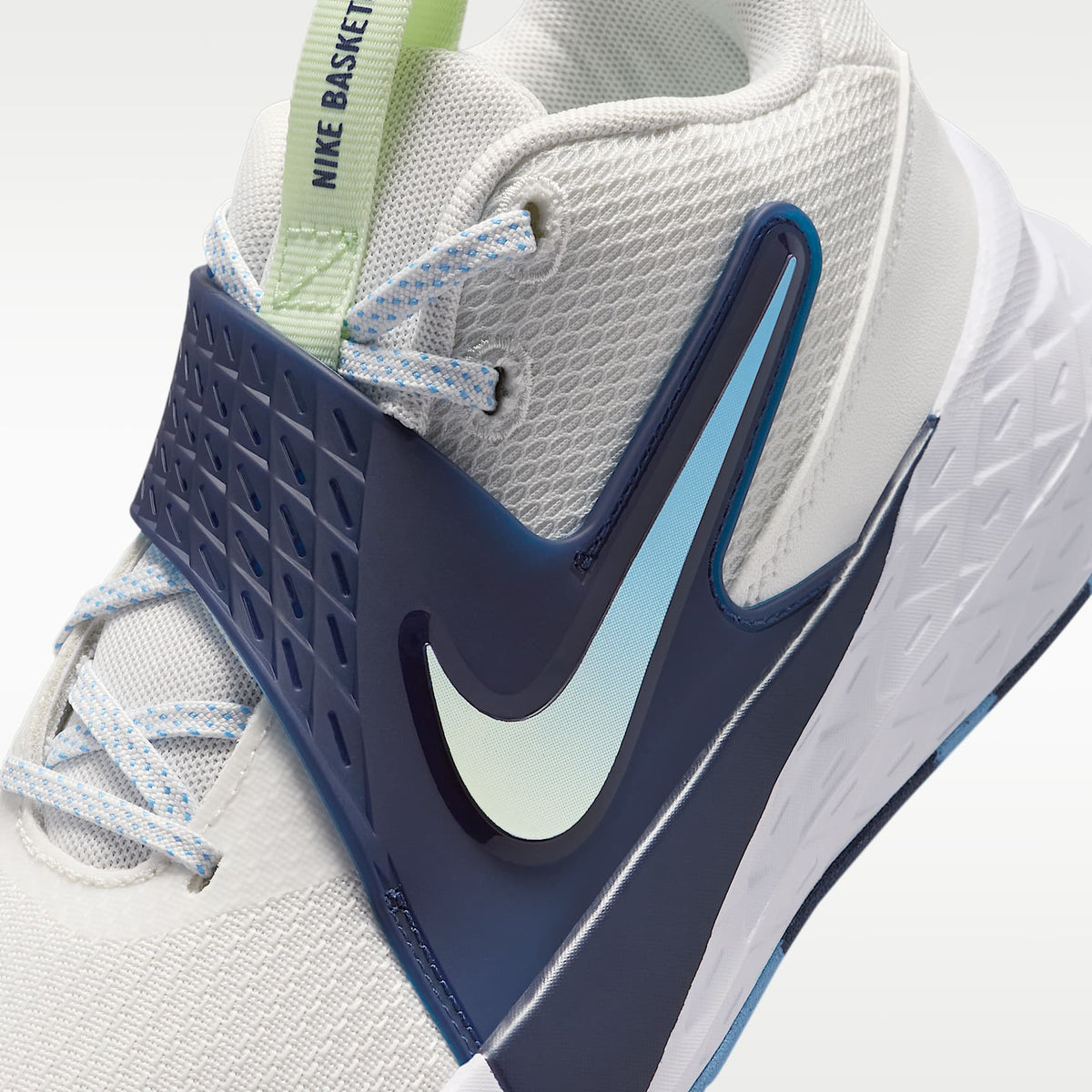 Nike Team Hustle D 12 – Blanco cumbre/Azul marino medianoche/Azul universitario/Tinte volt – vista 7