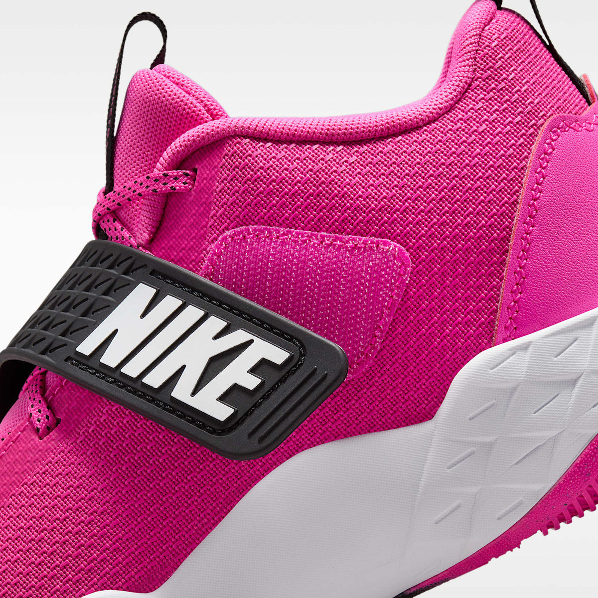 Nike Team Hustle D 12 – Fucsia láser/Negro/Blanco – vista 9