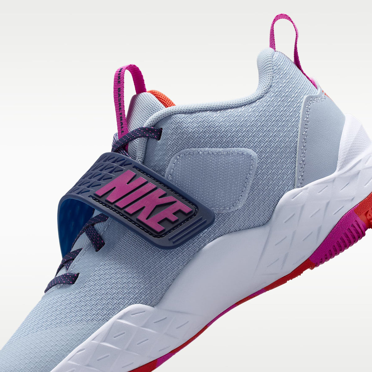 Nike Team Hustle D 12 – Fantasma/Azul marino medianoche/Rojo picante/Rosa pasión – vista 9