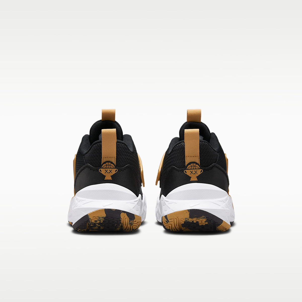 Nike Team Hustle D 12 – Negro/Oro metalizado/Blanco/Negro – vista 6