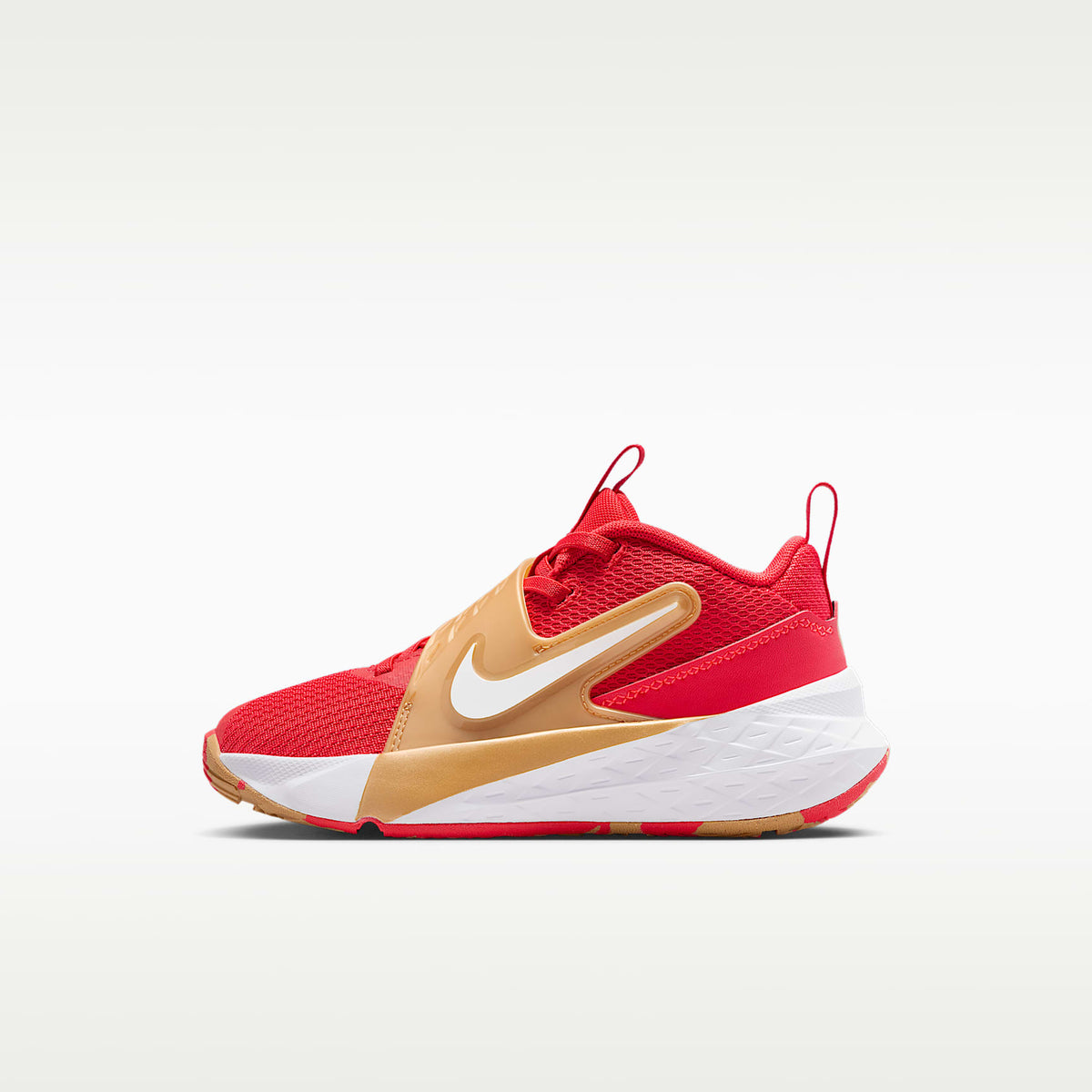 Nike Team Hustle D 12 – Rojo universitario/Oro metalizado/Carmesí brillante/Blanco – vista 1