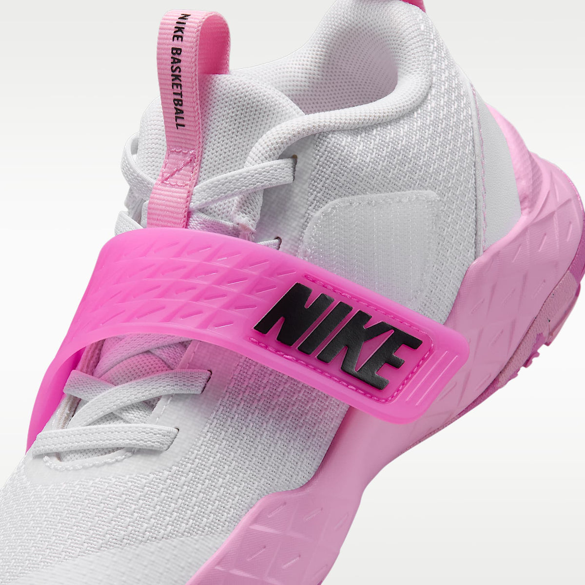 Nike Team Hustle D 12 – Blanco/Rosa amanecer/Rosa alegre/Negro – vista 9
