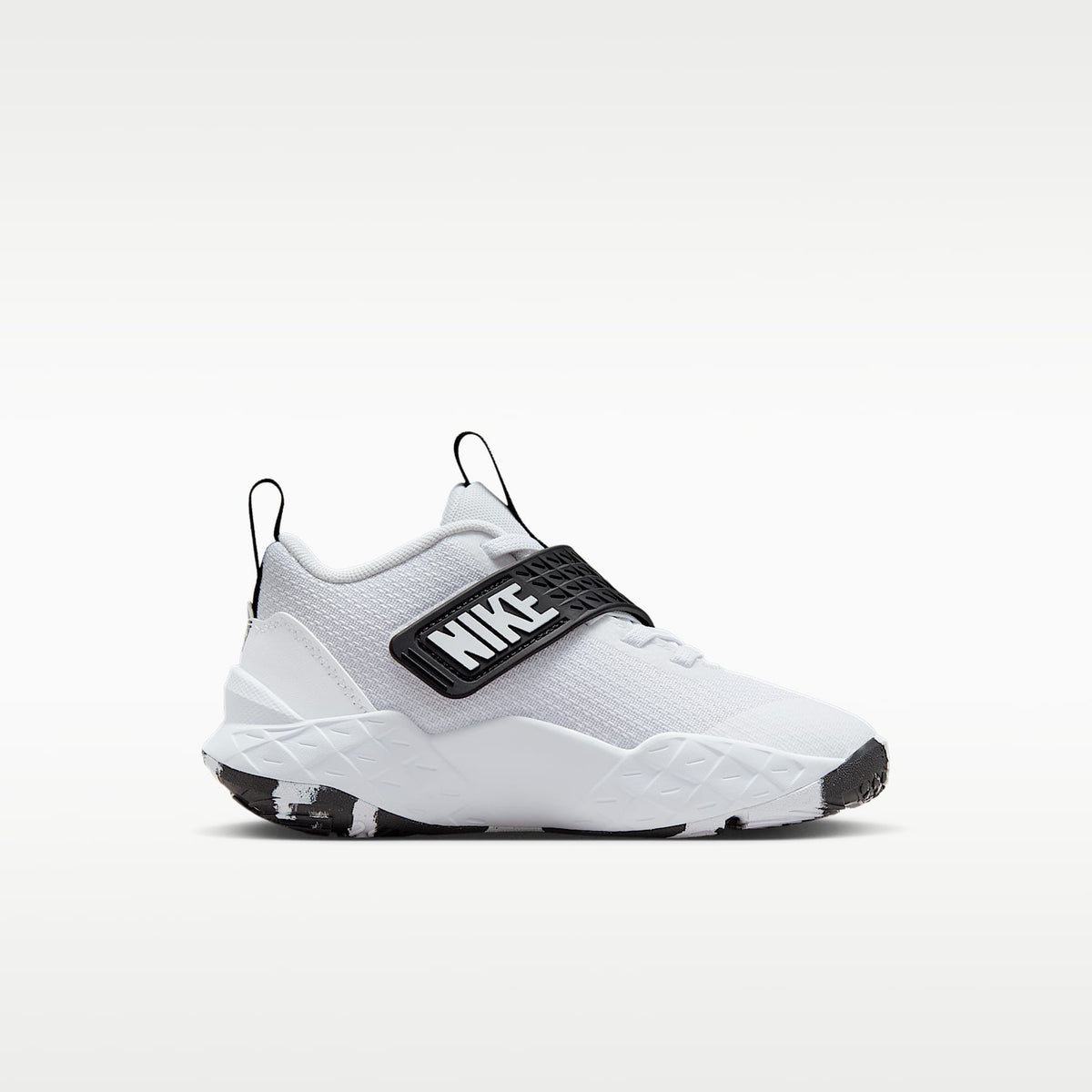 Nike Team Hustle D 12 – Blanco/Negro/Blanco – vista 3
