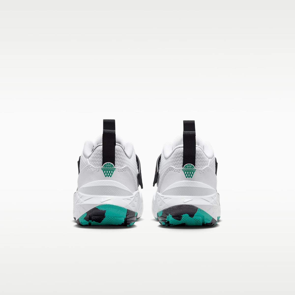 Nike Team Hustle D 12 – Blanco/Negro/Esmeralda transparente/Oro topacio – vista 6