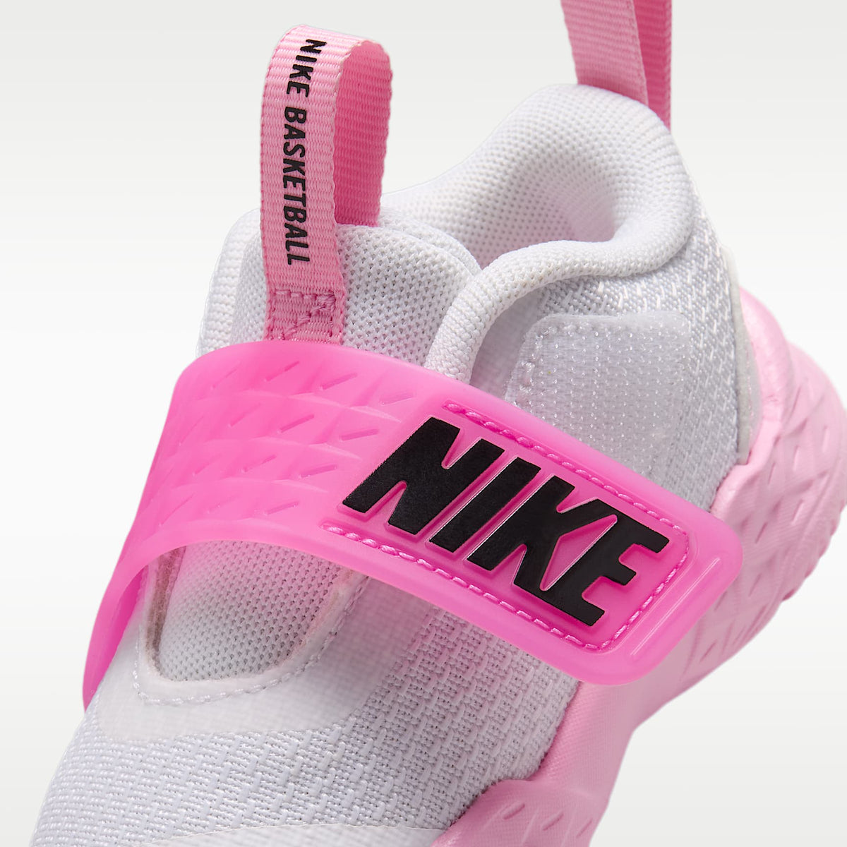 Nike Team Hustle D 12 – Blanco/Rosa amanecer/Rosa alegre/Negro – vista 8