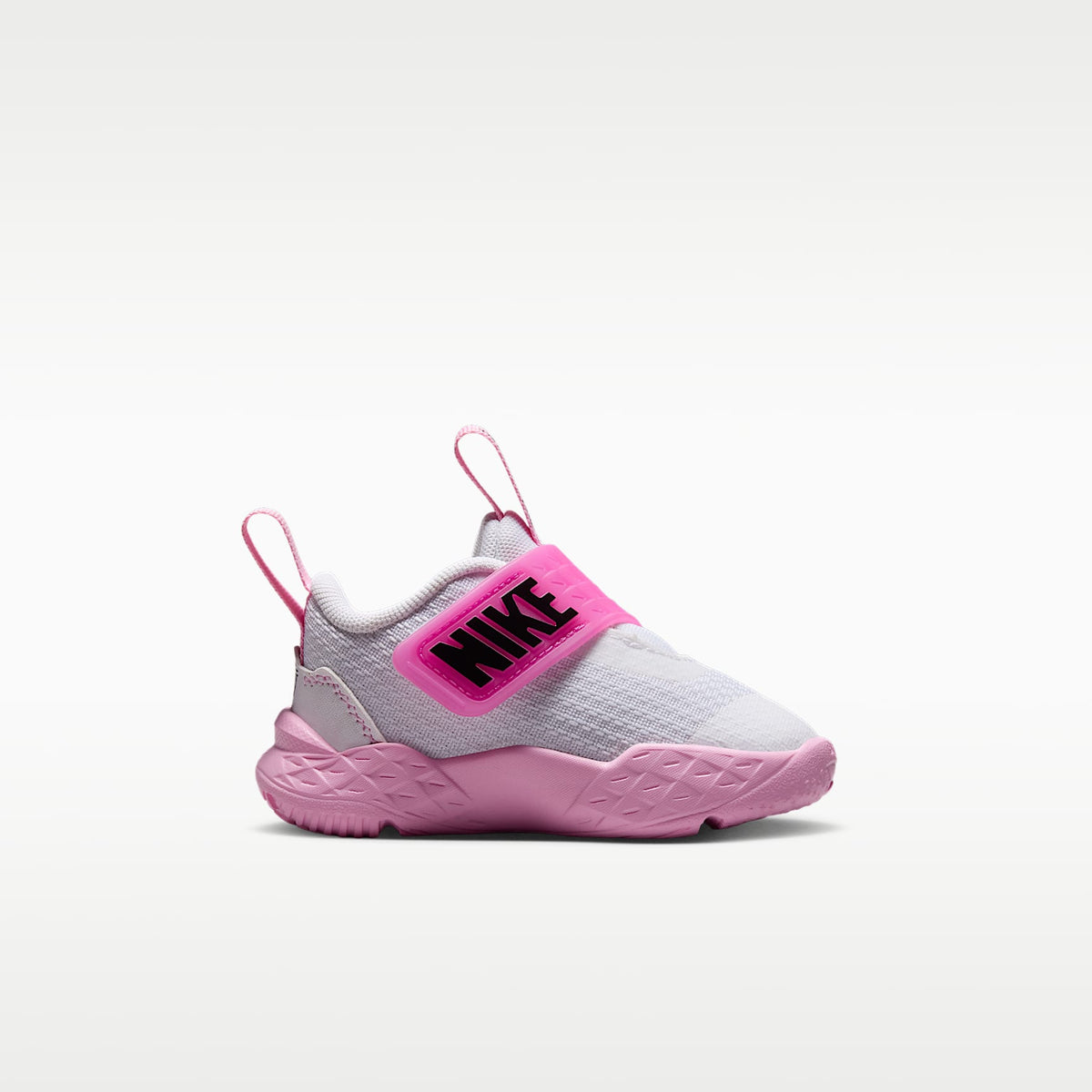 Nike Team Hustle D 12 – Blanco/Rosa amanecer/Rosa alegre/Negro – vista 3