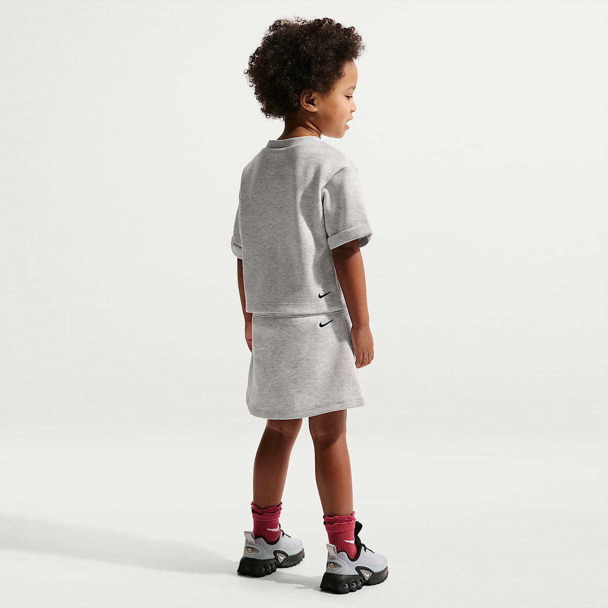 Conjunto de dos piezas de falda Tech Fleece infantil Nike – Gris – vista 7