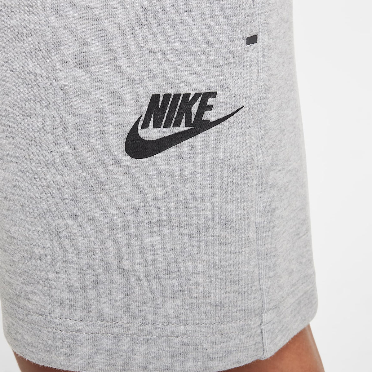 Conjunto de cuello redondo de dos piezas Nike para niños talla pequeña – Gris – vista 13