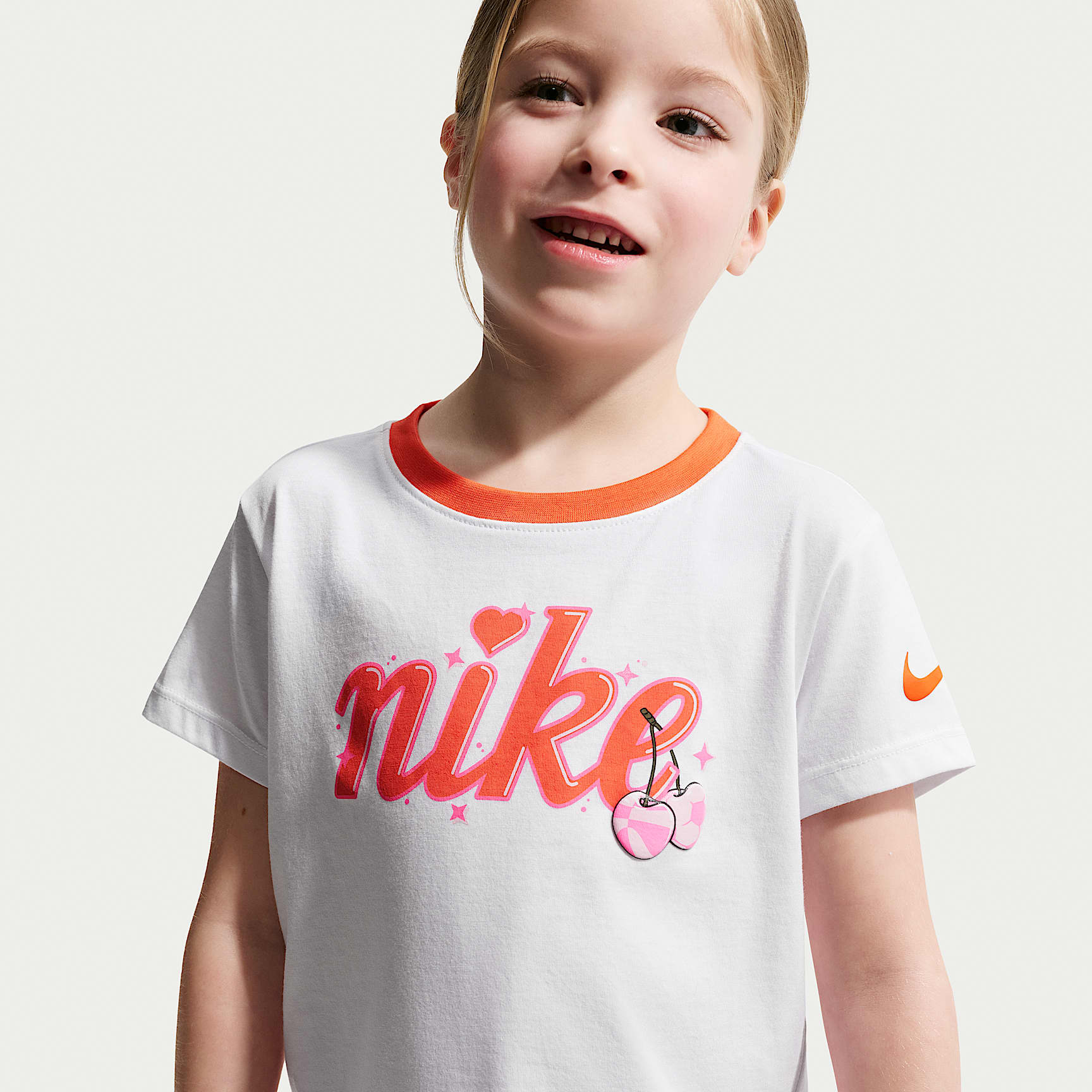 Conjunto de playera y shorts Crossover Dri-FIT para niños talla pequeña Nike – Naranja césped – vista 2