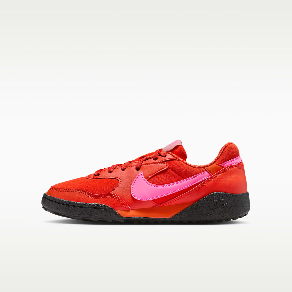 Nike Terra Manta – Rojo picante/Negro/Rosa resplandor – vista 1