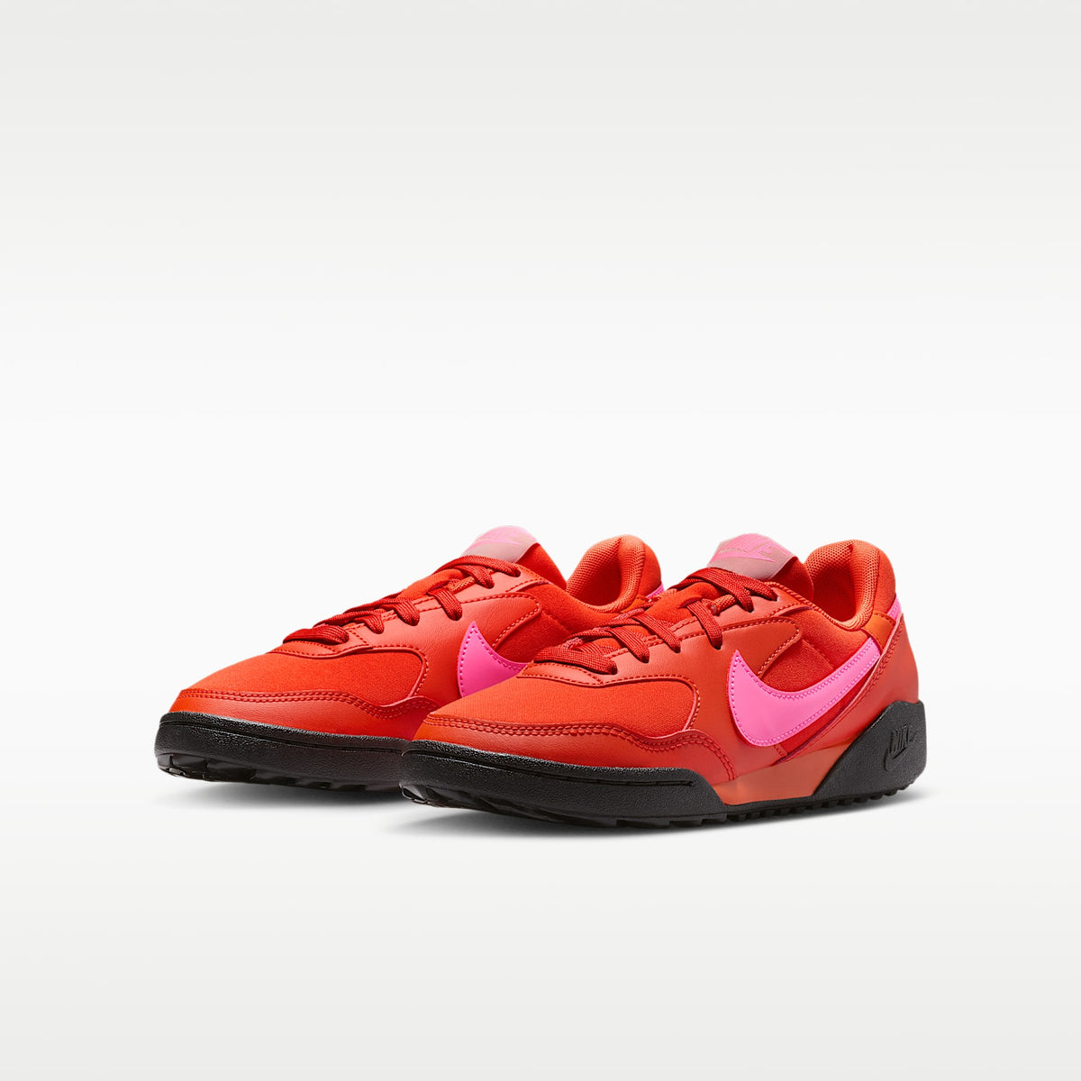 Nike Terra Manta – Rojo picante/Negro/Rosa resplandor – vista 5