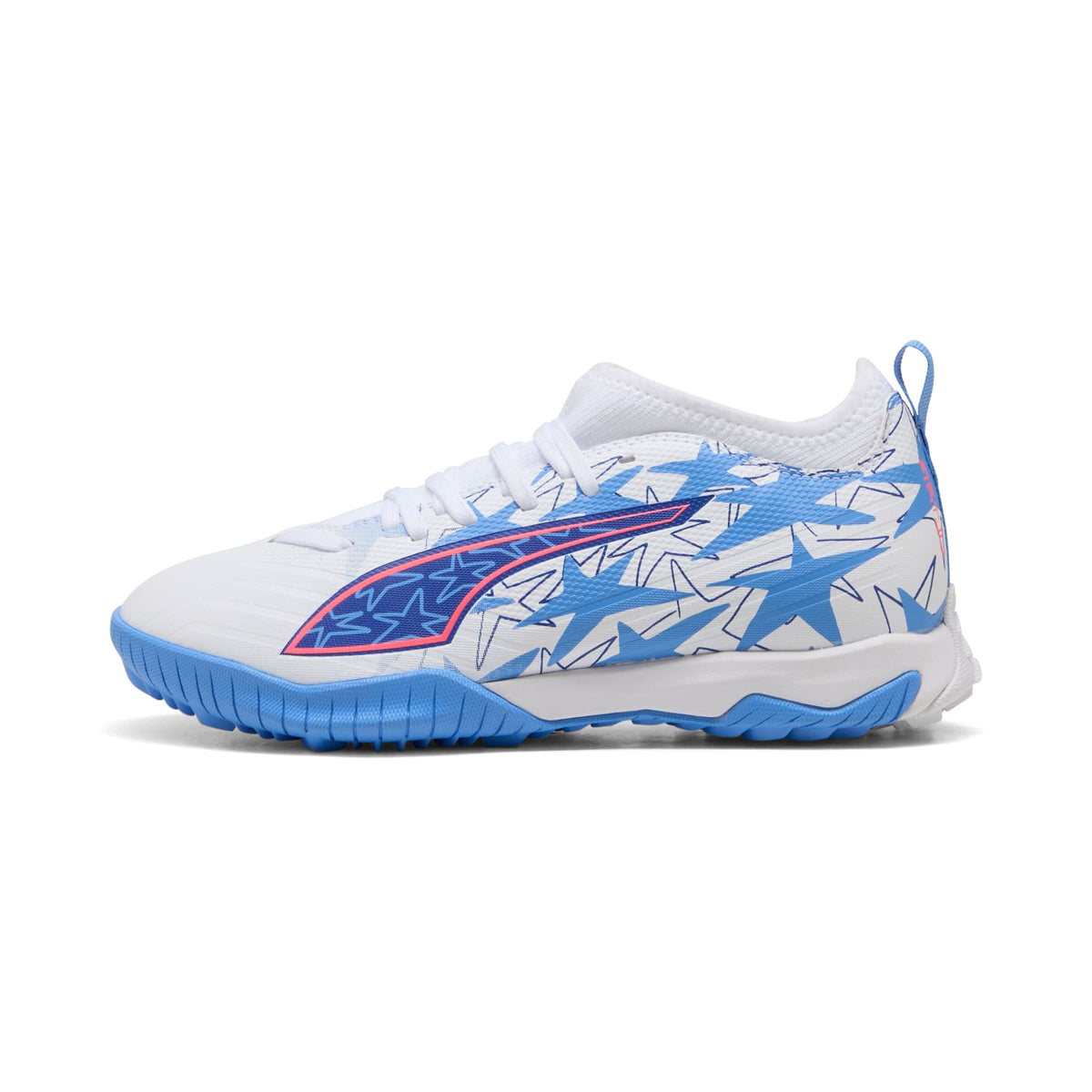 Tacos de futbol juveniles para césped artificial ULTRA 6 MATCH KIDSUPER x CHRISTIAN PULISIC – PUMA White-Pink Lilac-Dusky Blue – vista 1