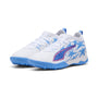 Tacos de futbol juveniles para césped artificial ULTRA 6 MATCH KIDSUPER x CHRISTIAN PULISIC – PUMA White-Pink Lilac-Dusky Blue – vista 2
