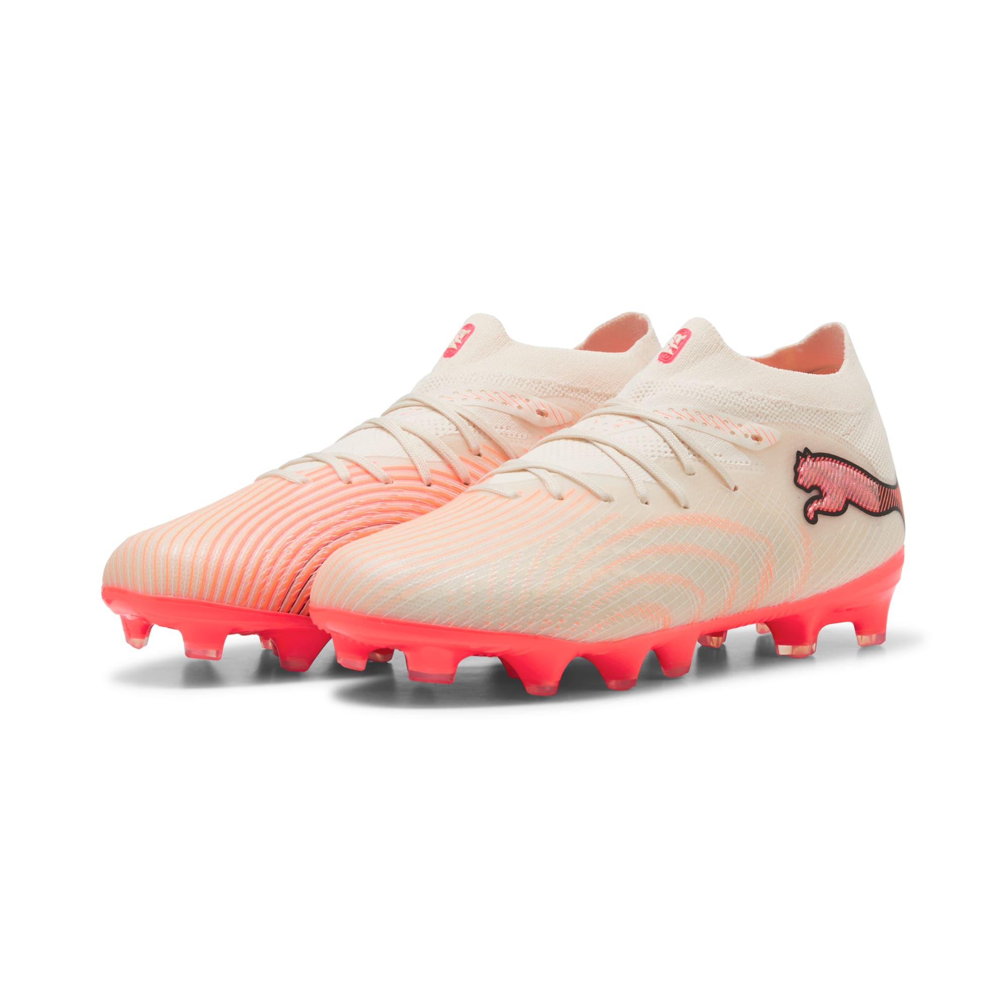 2 Colores, Tacos de futbol juveniles para superficies firmes y artificiales FUTURE 9 PRO – Sugared Almond-PUMA White-Ultra Red-PUMA Black – vista 2