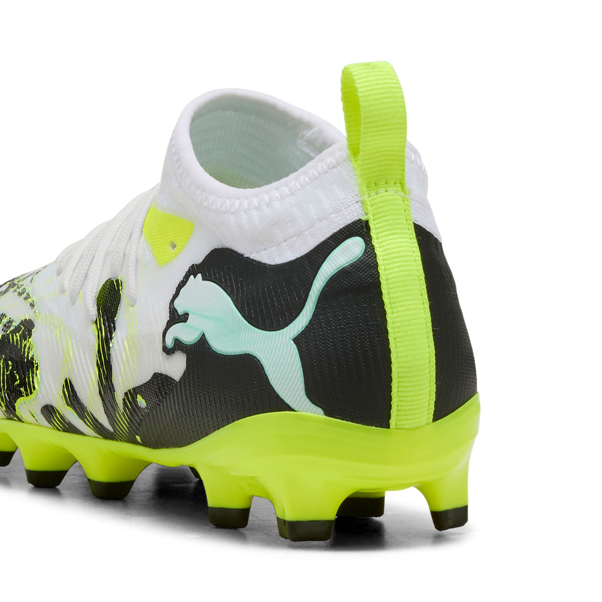 Tacos de futbol para superficies firmes y artificiales FUTURE 9 MATCH CREATIVITY para niños grandes – Yellow Alert-Mint Jelly-PUMA White-PUMA Black – vista 3